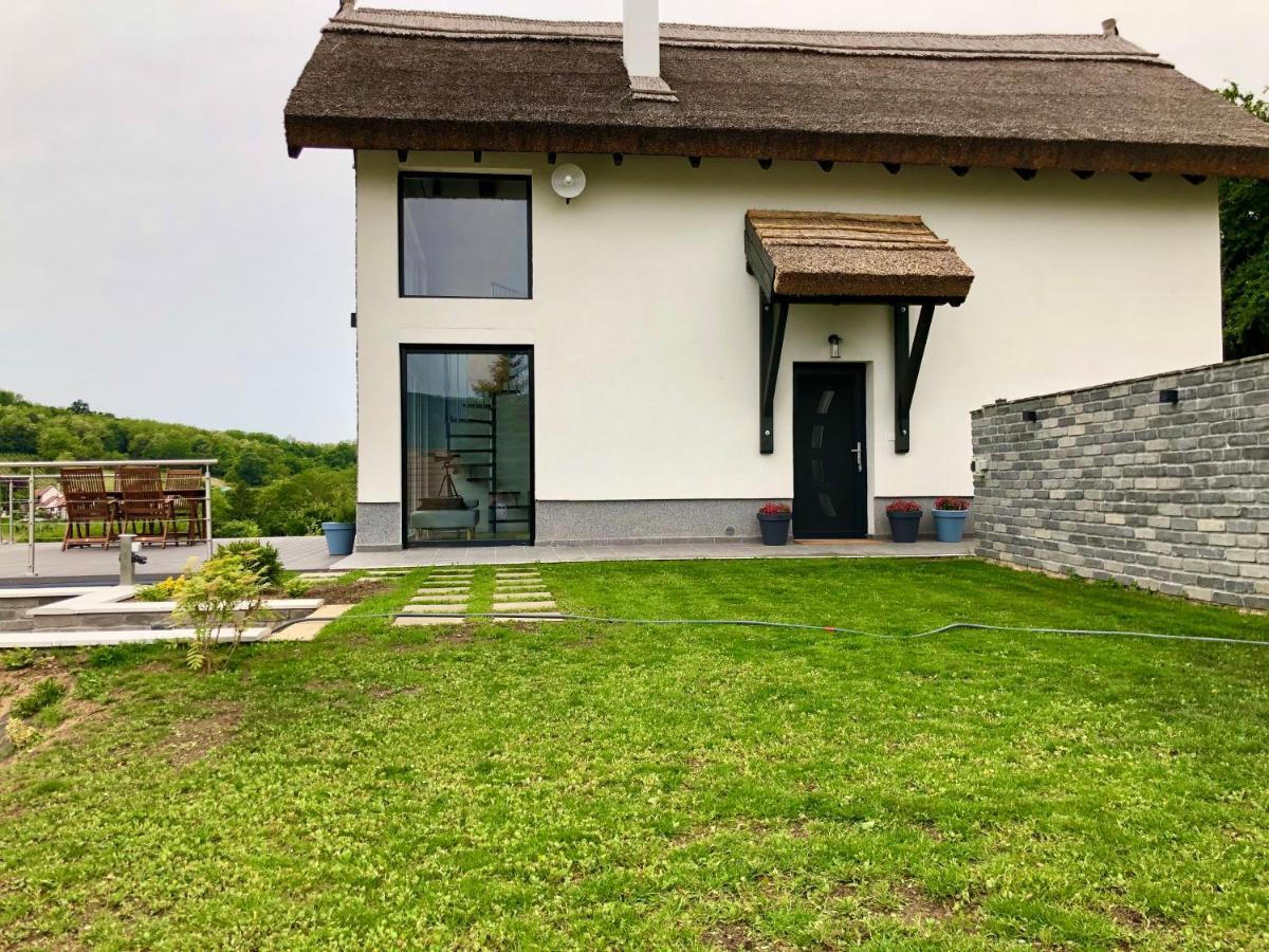 Villa Panorama & Vino Szigliget Exterior foto
