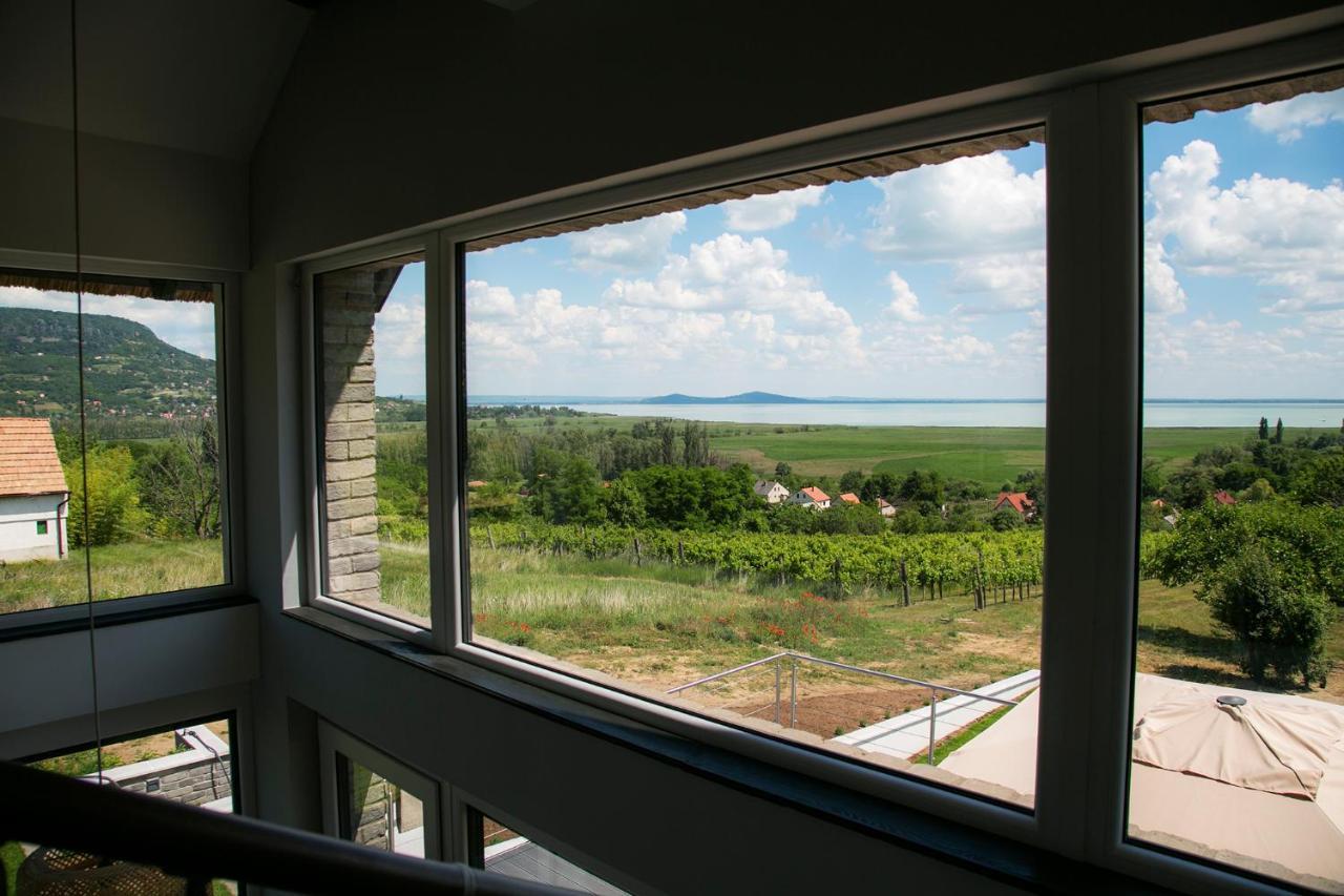Villa Panorama & Vino Szigliget Exterior foto